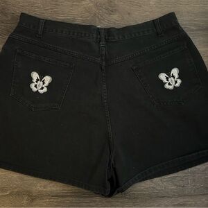 L.A. Blues vintage Jean Shorts embroidered back pocket butterfly plus Size 20